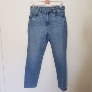 👖 American Eagle Mom Jeans